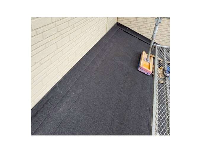 雨押さえ包み工事　雨押さえ包みを交換しました。