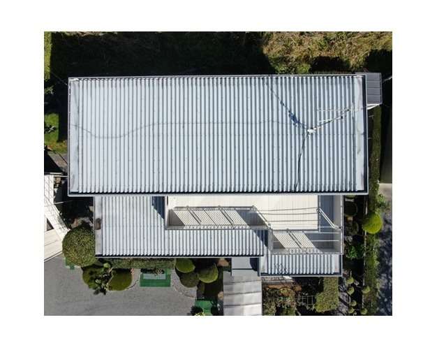 宮城県気仙沼市　Ｉ様邸　屋根・雨戸・ベランダ塗装工事