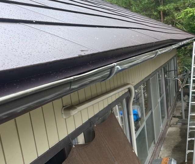 雨樋復旧後の様子です。